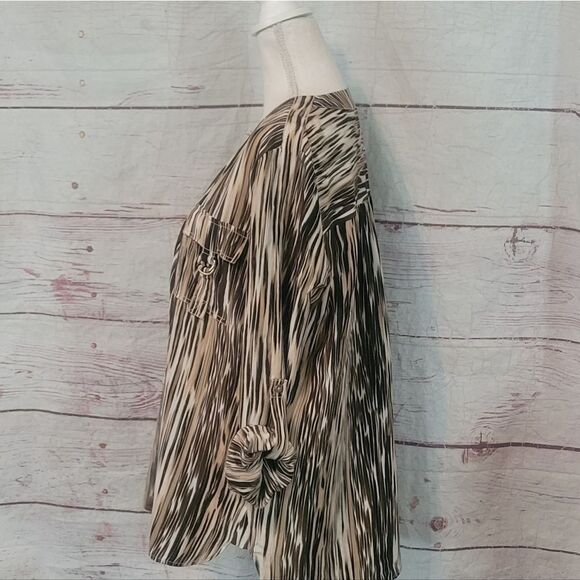 Diane von Furstenberg Danielle Silk Safari Blouse Size 10 - Picture 2 of 7